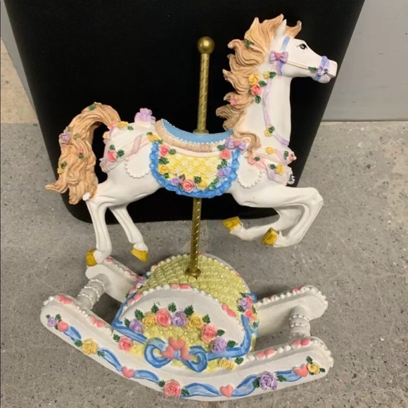 Vintage musical porcelain horse carousel - Picture 1 of 4